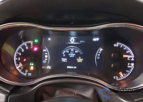 2021 Jeep Grand Cherokee Laredo X 4X4 z USA, uszkodzony, nr VIN 1C4RJFAG3MC515615